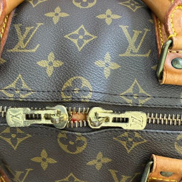 Louis Vuitton Keepall 50 Monogram Travel Duffel - Picture 5 of 13